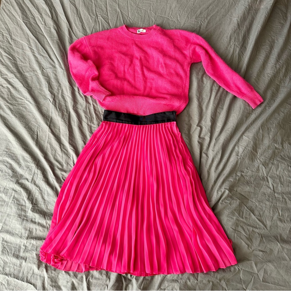 SOLD Fuchsia Wool Sweater